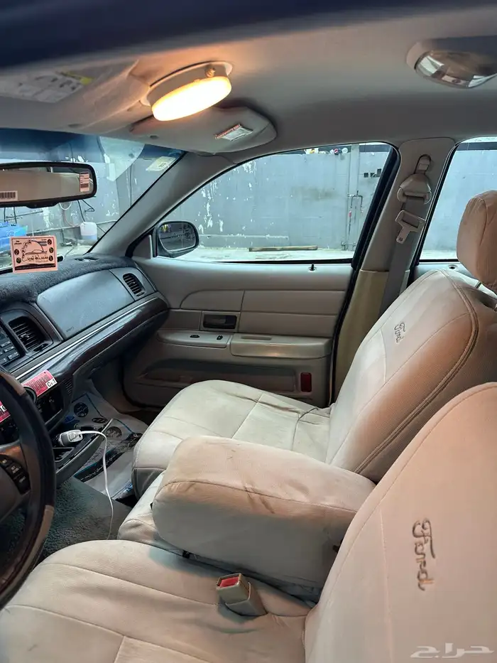 كراون فكتوريا بوليسي 2003 23