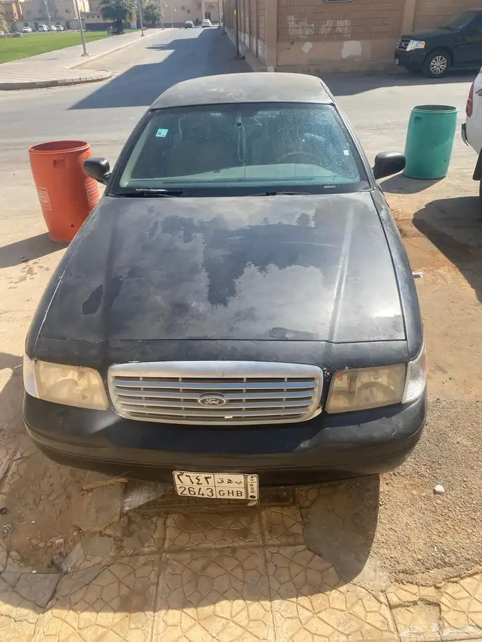 فورد فكتوريا 2003 0