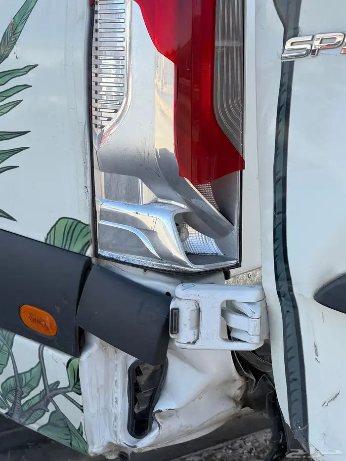 مرسيدس سبرنتر فان ثلاجة 3