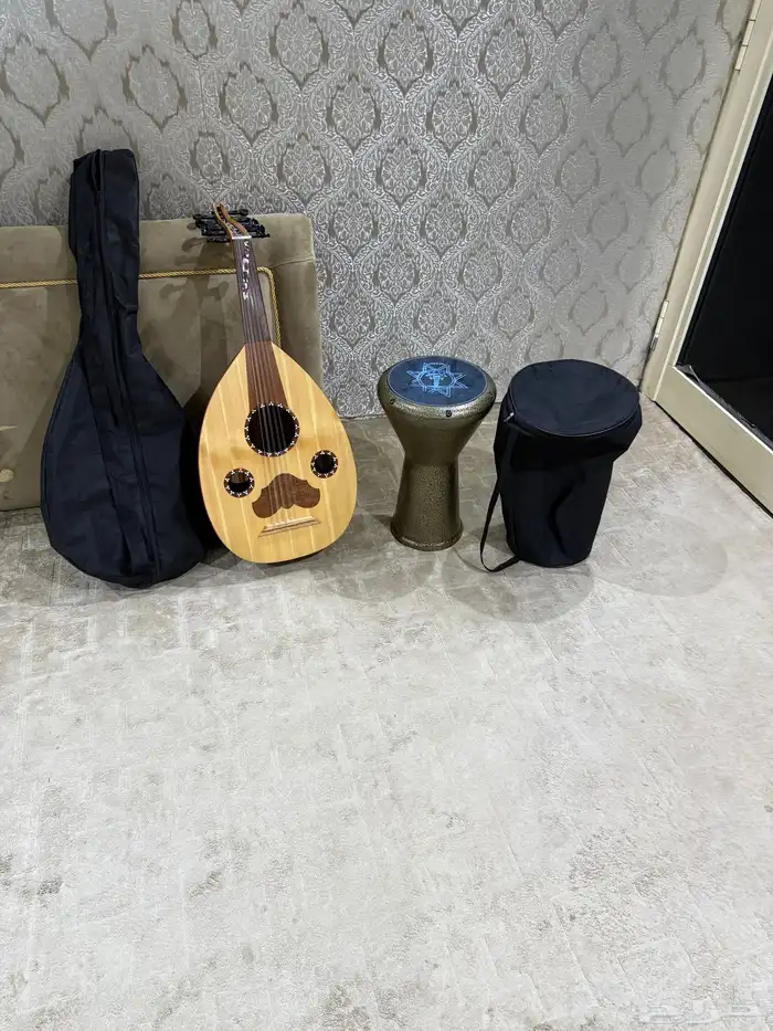 آلة عود وطبلة 2