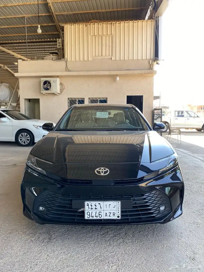 تويوتا كامرى E موديل 2025 ممشى 37 ألف كيلو متر 1
