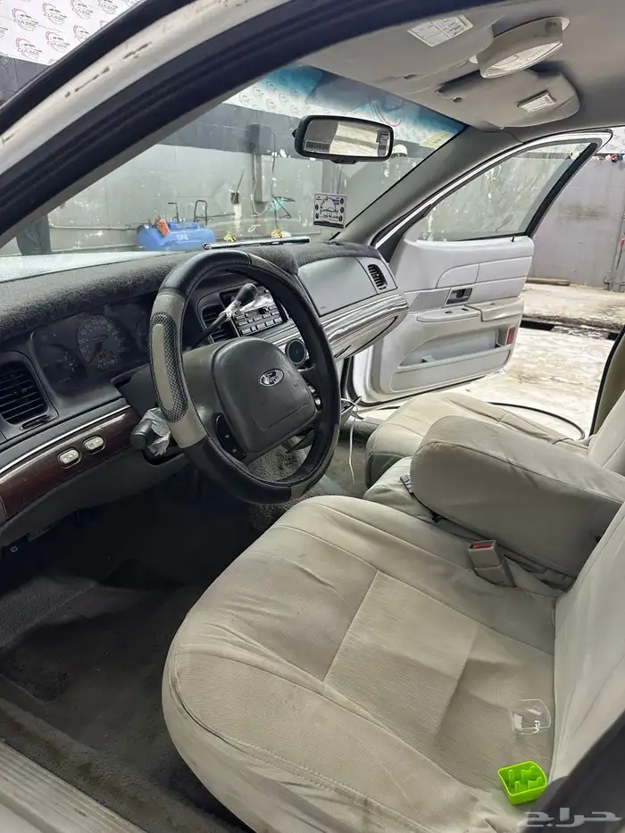 كراون فكتوريا بوليسي 2003 16