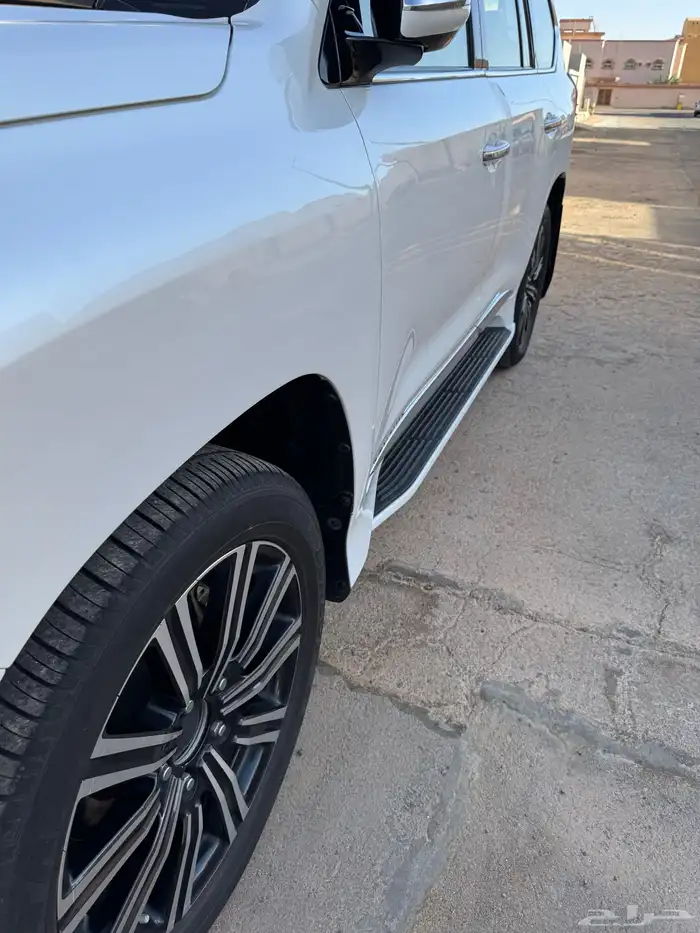 جيب لكزس 2018 مخزن 17