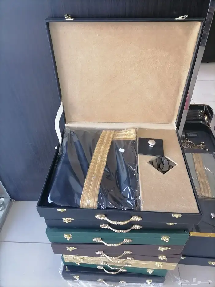 هدايا زواج ترقية تقاعد تكريم بشت سيف درع 37