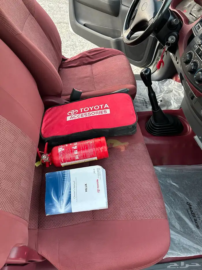 هايلكس 2015 GL باسم المالك الاول 0