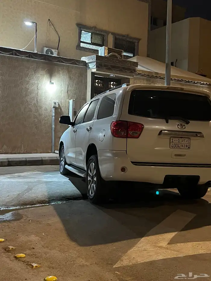 للبيع اسكويا 2012 4