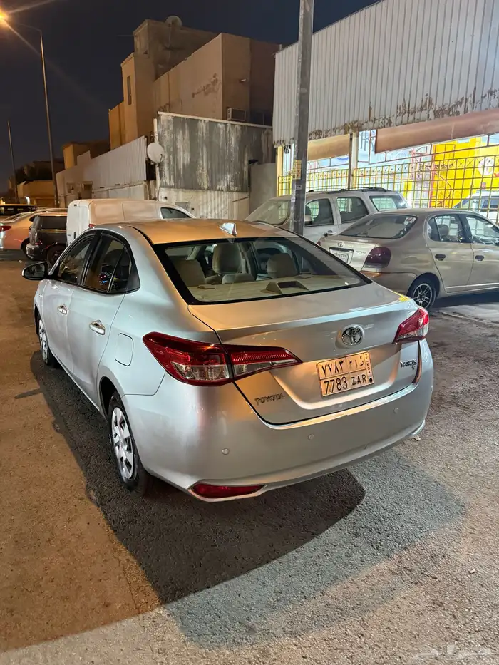 يارس Y 2022 فضي 3