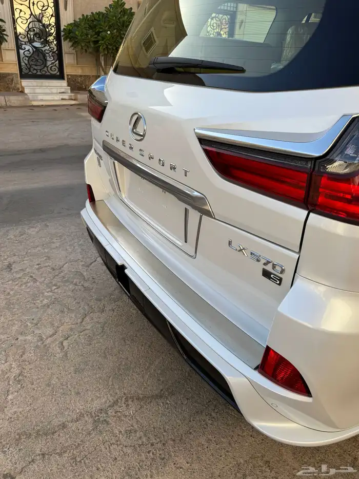 جيب لكزس 2018 مخزن 24