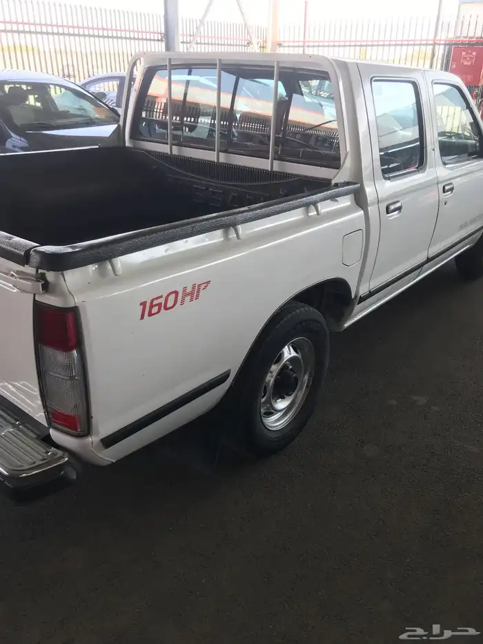 نيسان غمارتين GLموديل 2006 7