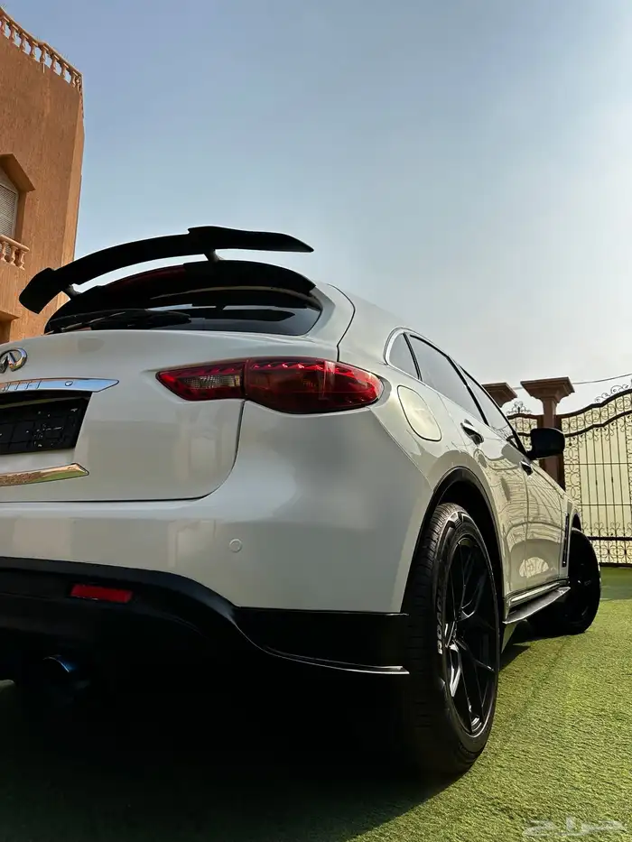 انفينتي FX37 معدل 13