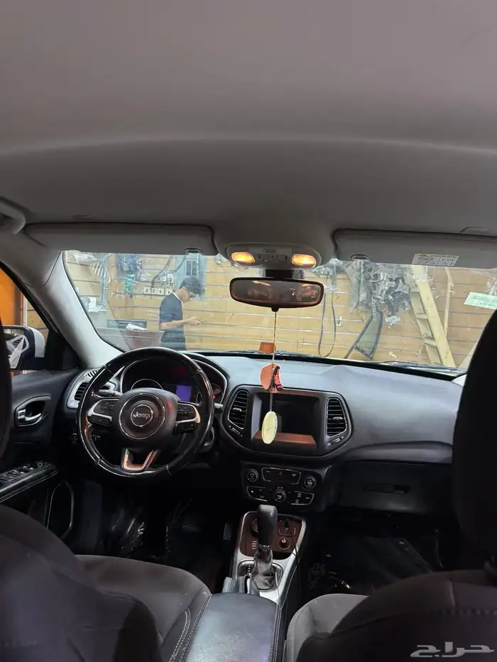 جيب كومباس 2019 8