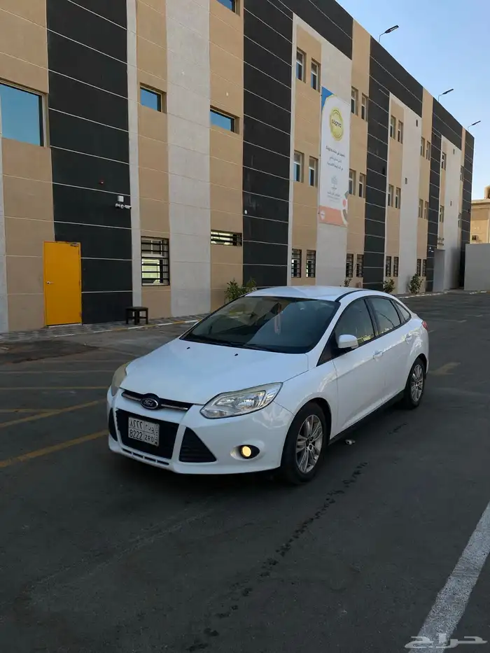 فورد فوكس نص فل 4