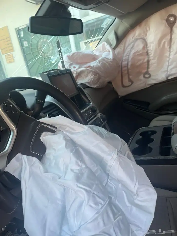 للبيع جمس يوكن قصير دبل 2016 مصدوم 3