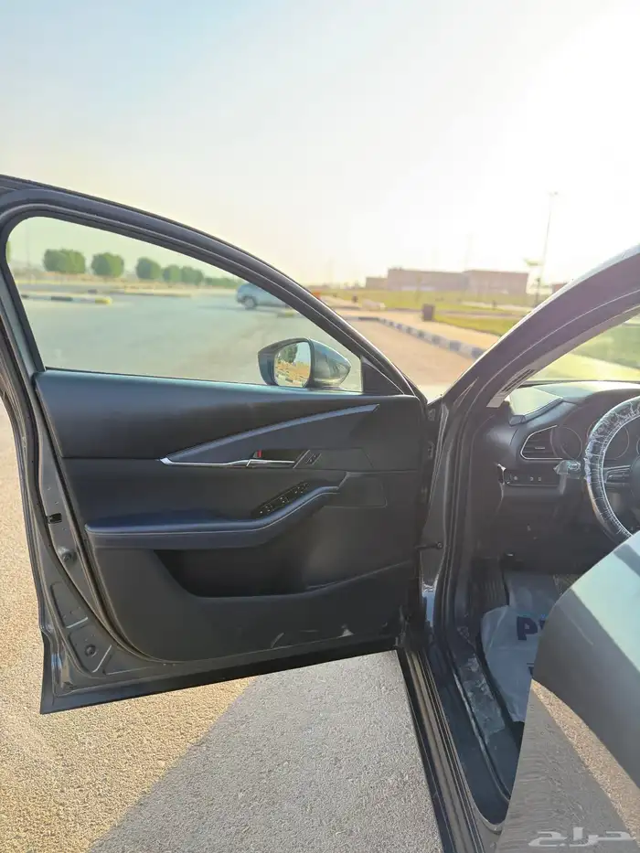 مازدا cx30 فل كامل 2021 نظيف لوحة مميزة 11