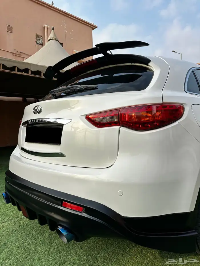 انفينتي FX37 معدل 8