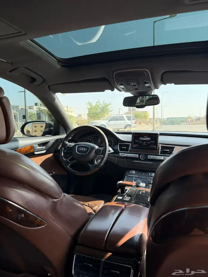 اودي A8 27