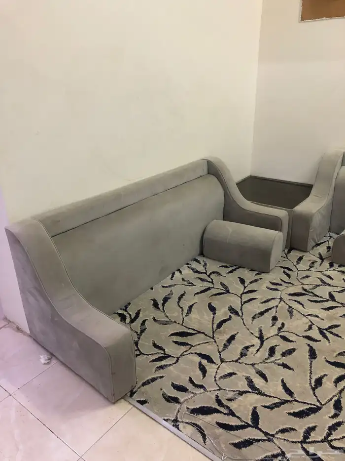 جلسة صالة ارضية مساند وستاره وفرشه 0