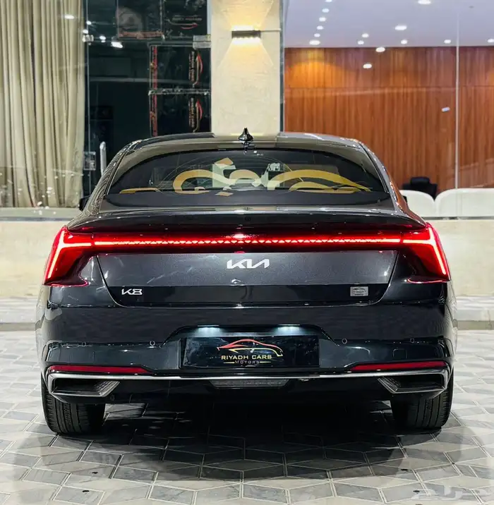 كيا K8 2022 (بحالة ممتازة) 3