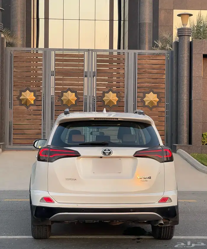 تويوتا - راف فور - 2017 - سعودي - فل كامل 5