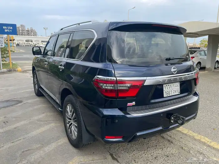 نيسان باترول بلاتينيوم نظيف 0