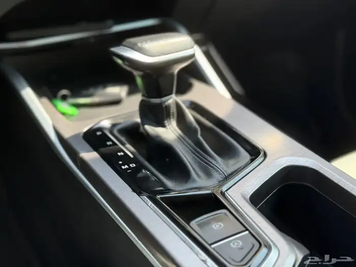 جيلي ام جراند 2023 15