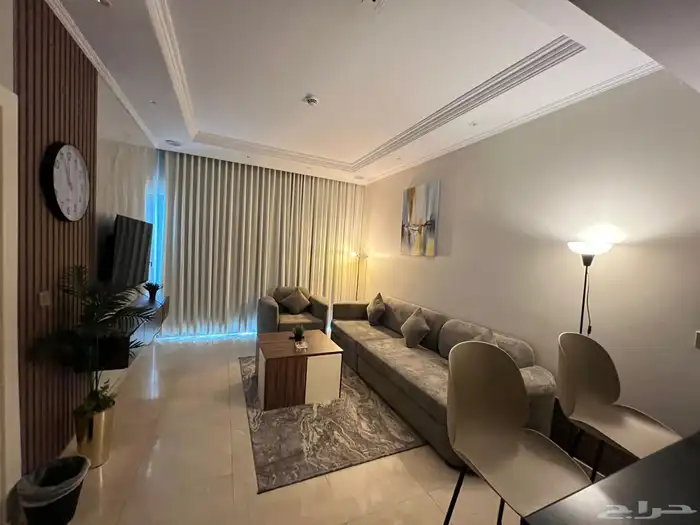 داماك شقة ببرج داماك على البحر للايجار اليومي 10