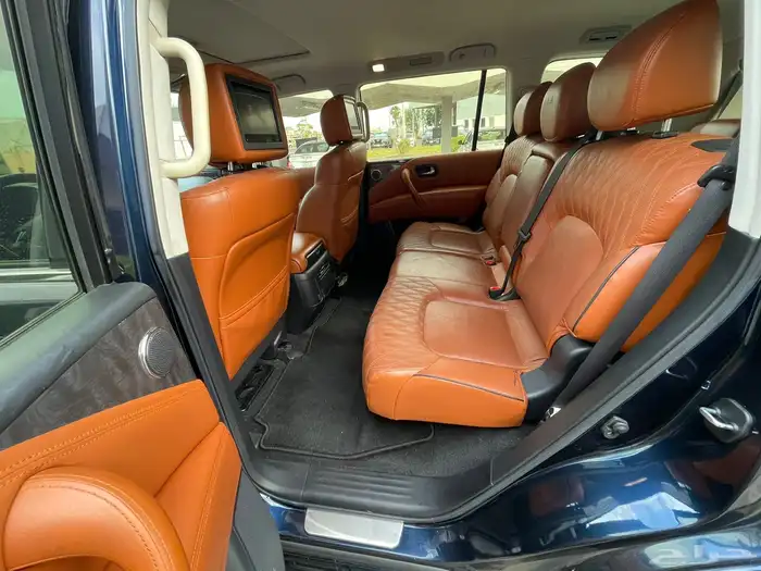 نيسان باترول بلاتينيوم نظيف 4