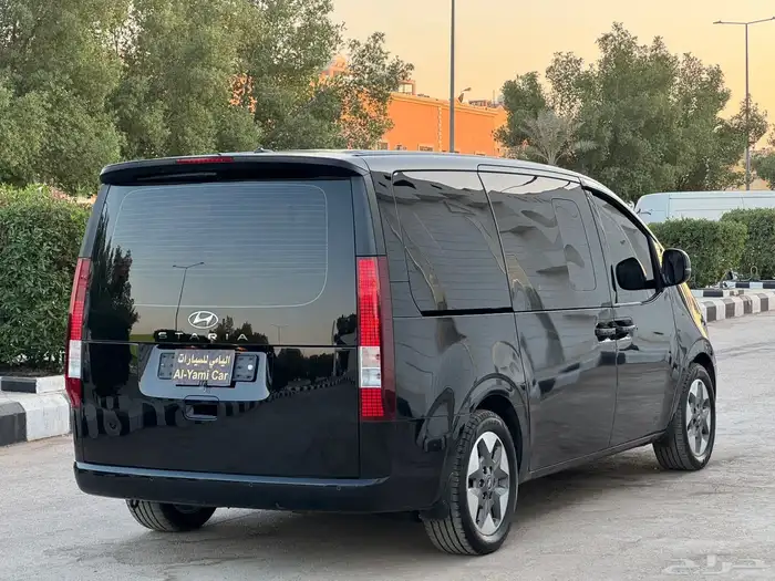 هونداي ستاريا 2022 ديزل 7