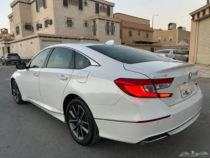 هوندا اكورد مديل 2022 فل 19