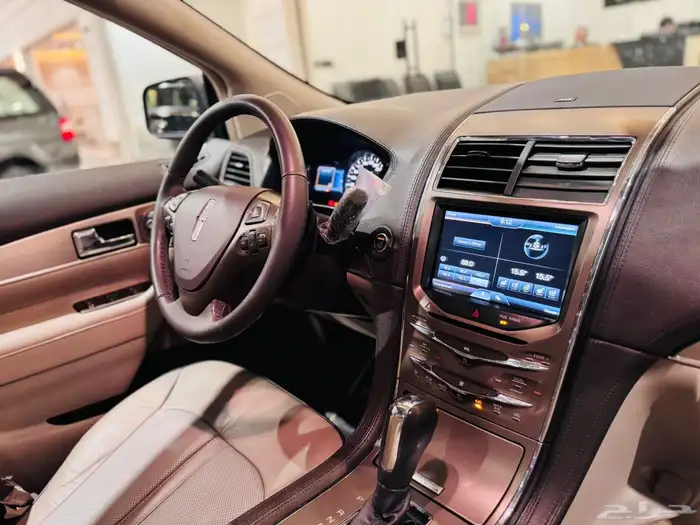 لنكولن 2015 MKX فل الفل ( بحالة ممتازة ) 8