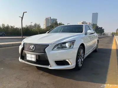 لكزس LS لارج م 2013 مخزن ممشى قليل بحااله ااوكااله index