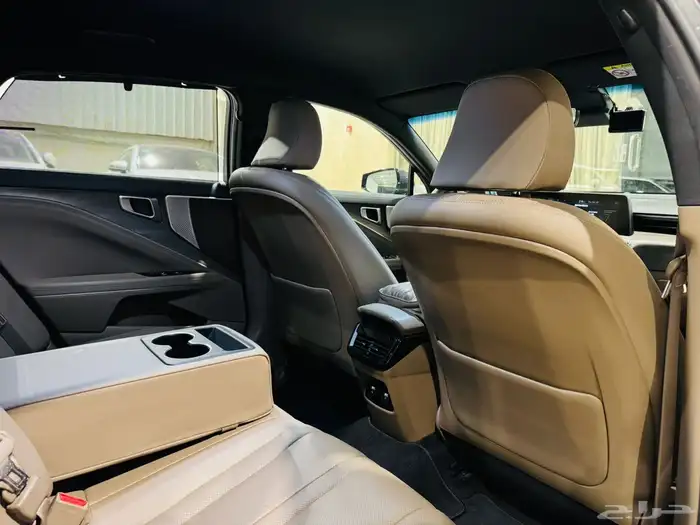 كيا K8 2022 (بحالة ممتازة) 7