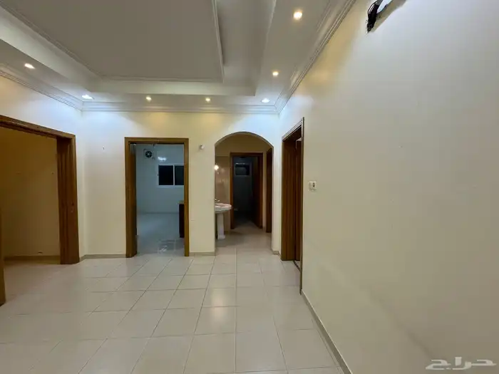 أثاث شقة فخمة في القيم الأسفل الطايف 9