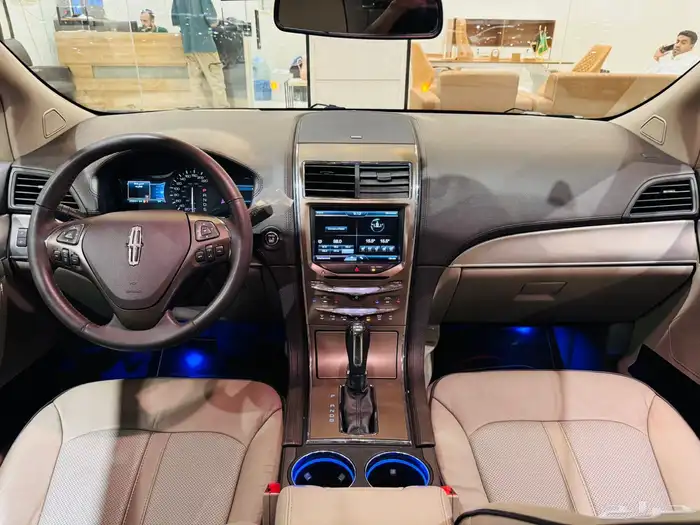 لنكولن 2015 MKX فل الفل ( بحالة ممتازة ) 7