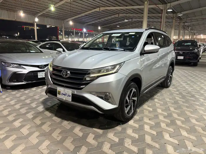 تويوتا رش واجن فضي 2021 بنزين وارد كوريا 1