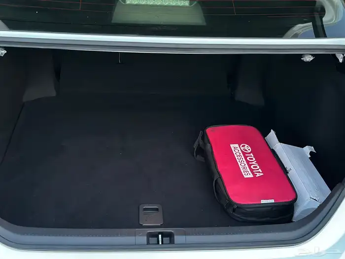 كامري 2024 ستاندر للبيع 13