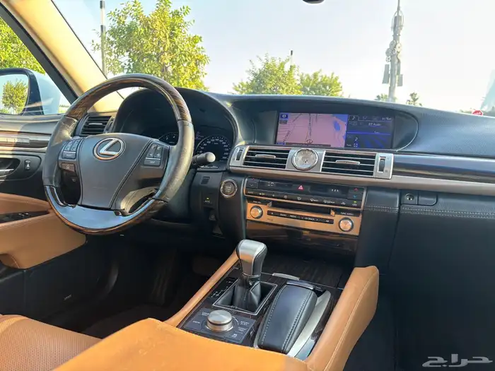 لكزس LS لارج م 2013 مخزن ممشى قليل بحااله ااوكااله 17
