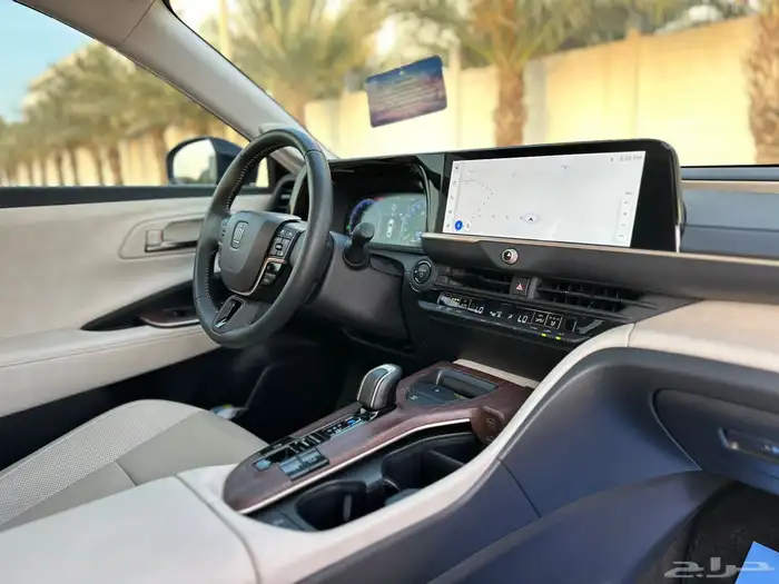 تويوتا كراون بريميوم 2025 شبه جديدة 20