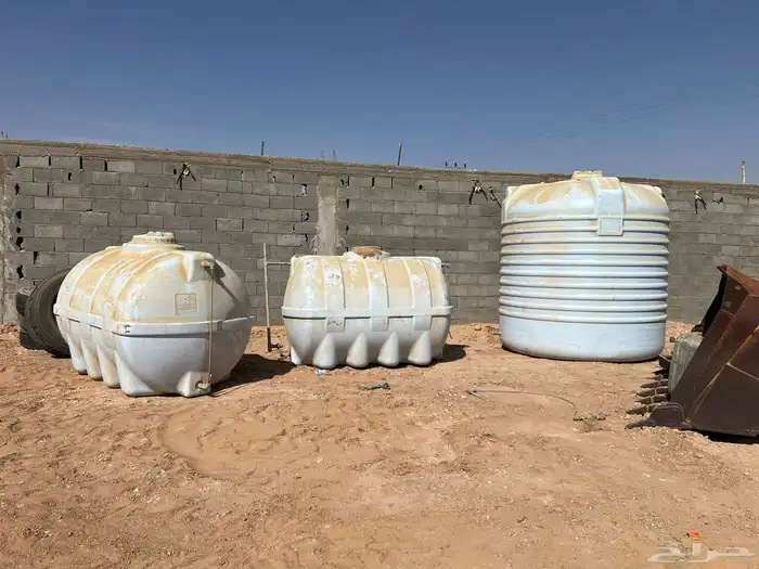 خزانات للبيع 0