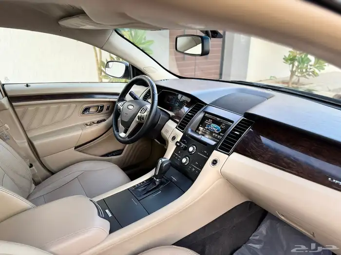 فورد تورس 2015 ليمتد 24