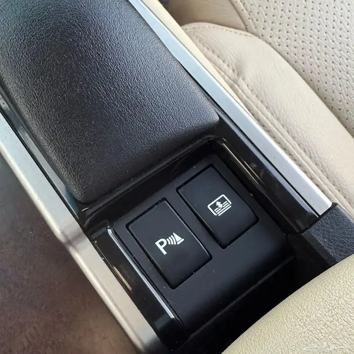 GS350 DD لكزس فل كامل رادار 17