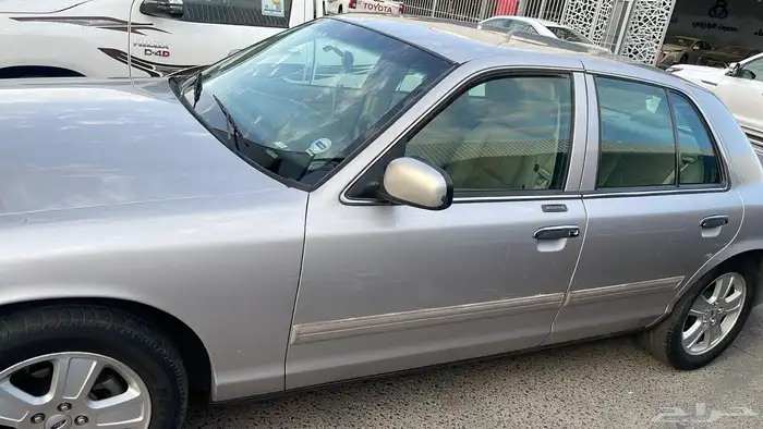 للبيع فورد فاكتوريا أمريكي 0