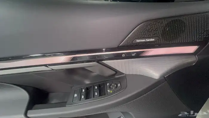 مملوكة لدي العصيمي قيد الشحن _BMW 520i MKIT بلاك أديشن_2025 9