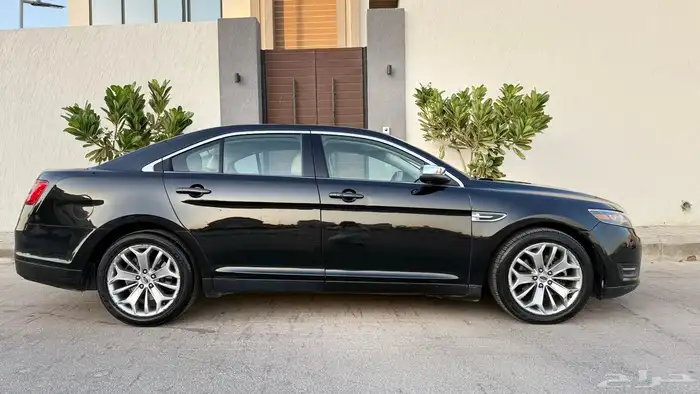 فورد تورس 2015 ليمتد 3