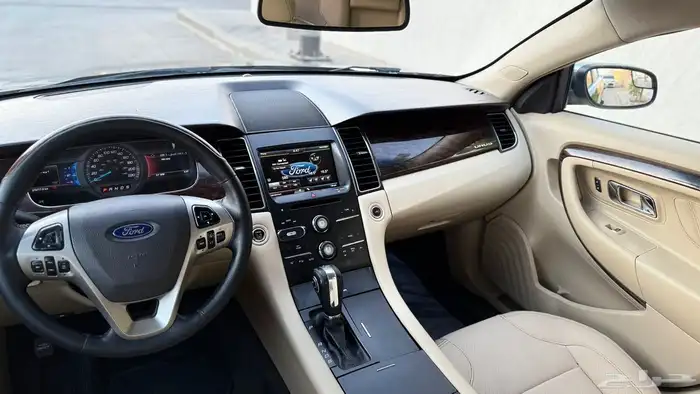 فورد تورس 2015 ليمتد 11