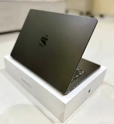 ماك بوك برو M4 index