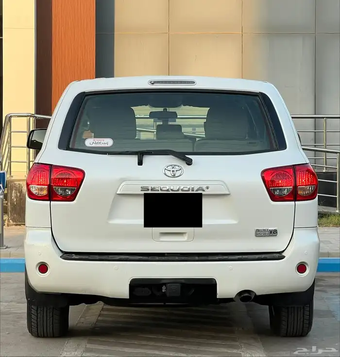 تويوتا سكويا 2016 (ممشى قليل) 3