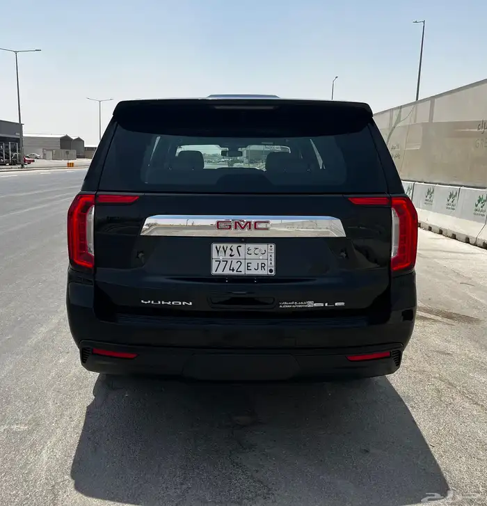 جى ام سي يوكن SLE طويل موديل 2022 3