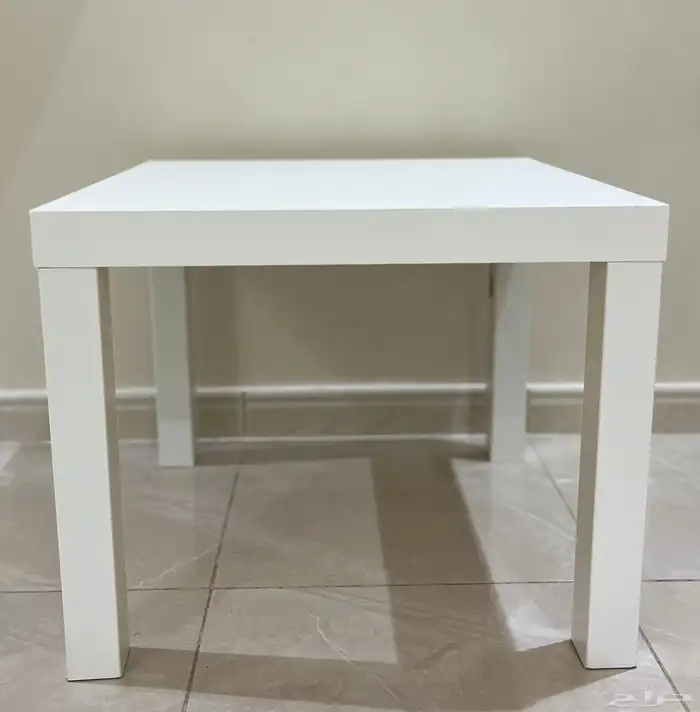 طاولة جانبية LACK من ايكيا باللون الأبيض- Table 0