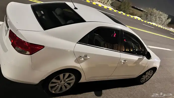 كيا سيراتو 2011 3